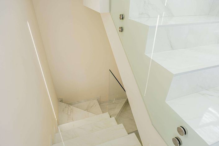 Image No.40-4 Bed Villa for sale