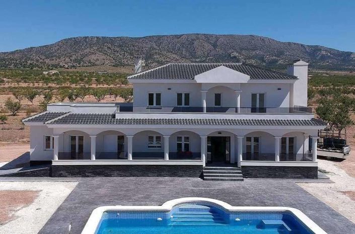 Image No.11-4 Bed Villa for sale