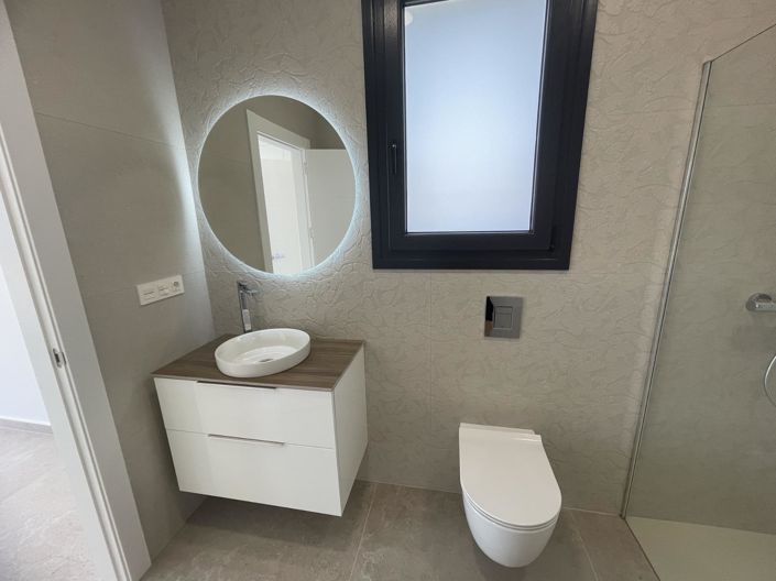 Image No.27-3 Bed Villa for sale