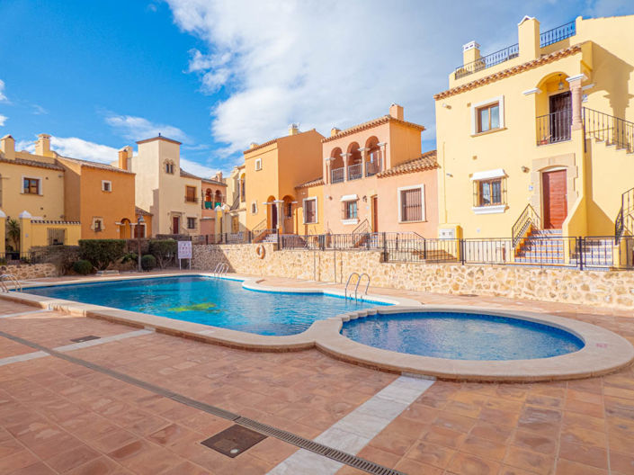 Image No.39-3 Bed Villa for sale