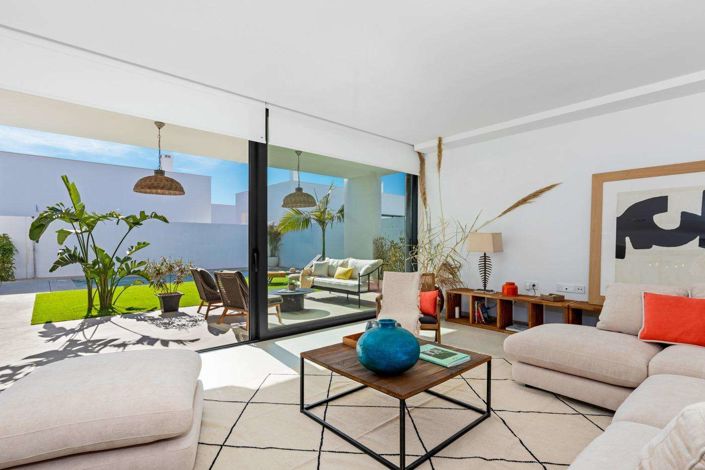 Image No.18-3 Bed Villa for sale