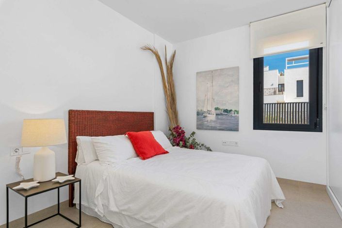 Image No.24-3 Bed Villa for sale