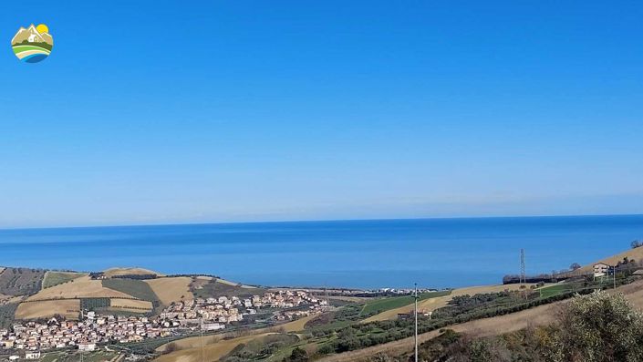 Image No.2-4 Bed Villa for sale