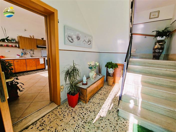 Image No.16-4 Bed Country House for sale