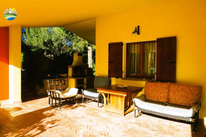 Image No.30-4 Bed Country House for sale