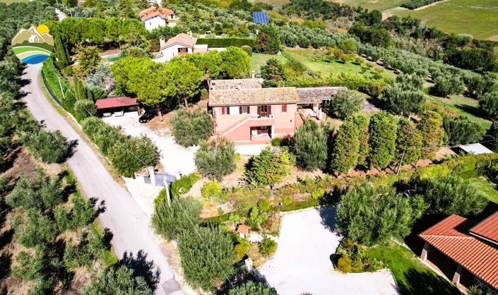 Image No.41-4 Bed Country House for sale