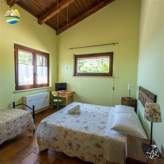 Image No.15-10 Bed Country House for sale