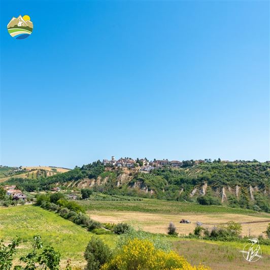 Image No.16-10 Bed Country House for sale