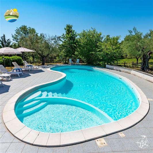 Image No.28-10 Bed Country House for sale