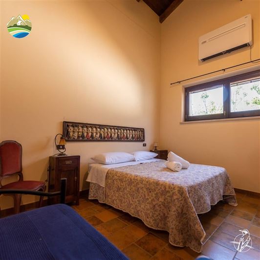 Image No.29-10 Bed Country House for sale