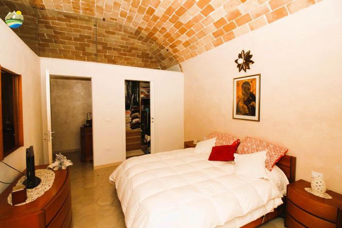 Image No.24-2 Bed Apartment for sale