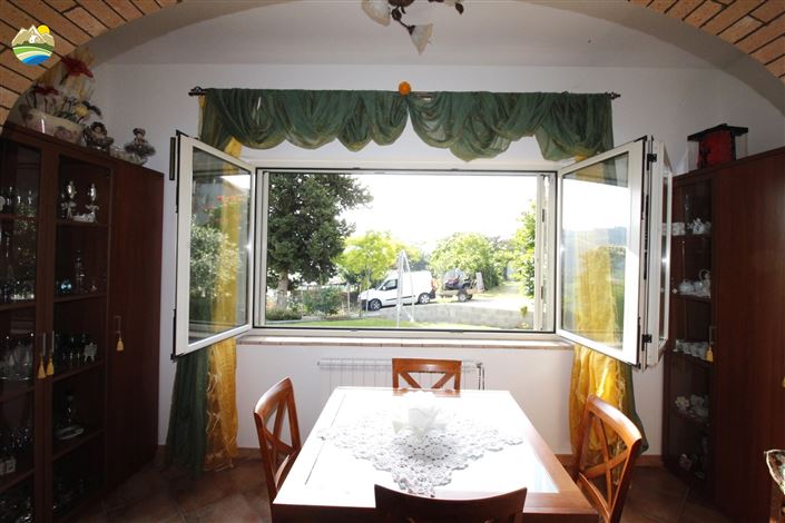 Image No.14-4 Bed Country House for sale