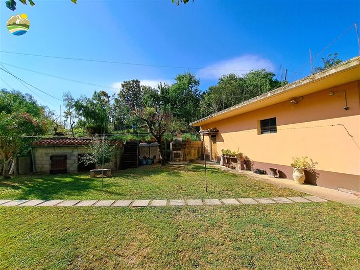 Image No.13-2 Bed Country House for sale