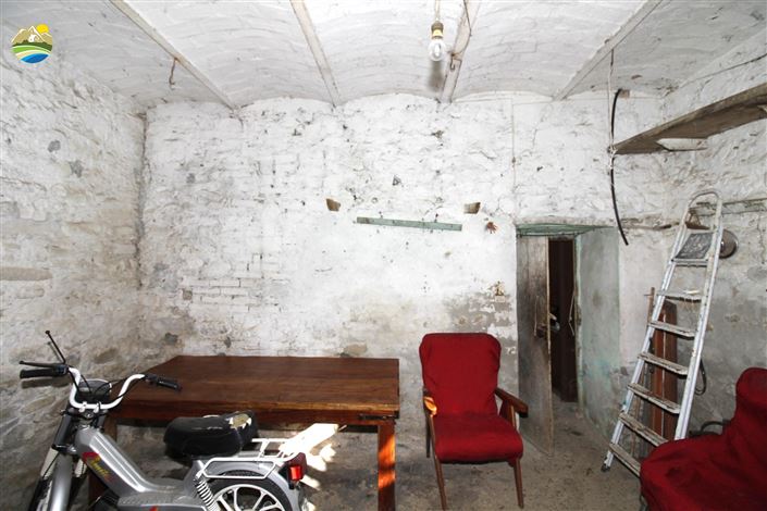 Image No.15-2 Bed Country House for sale