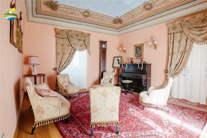 Image No.29-11 Bed Villa for sale