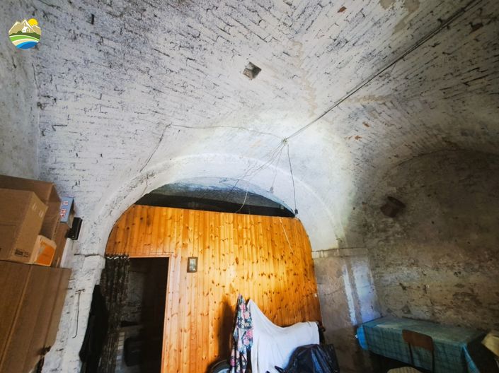 Image No.8-1 Bed Townhouse for sale