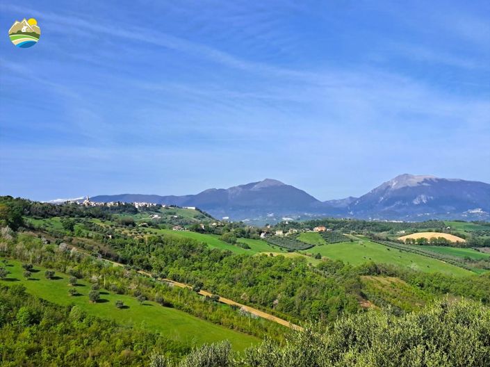 Image No.3-3 Bed Country House for sale