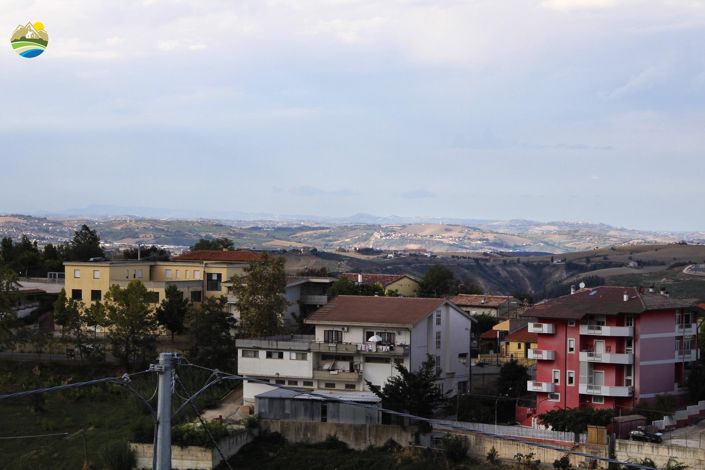 Image No.24-6 Bed Country House for sale