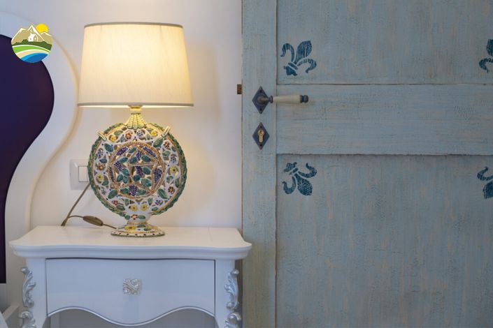 Image No.23-9 Bed Villa for sale