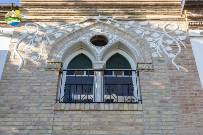 Image No.49-9 Bed Villa for sale