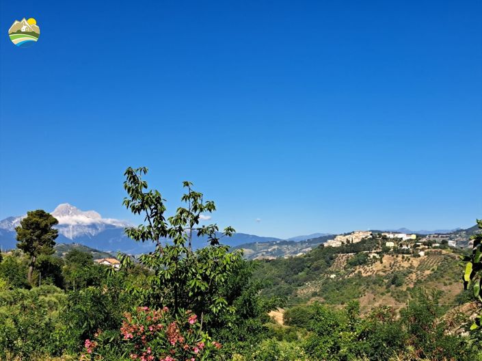 Image No.14-2 Bed Country House for sale