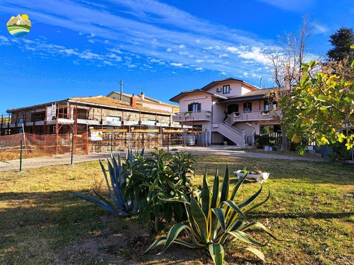 Image No.16-2 Bed Country House for sale