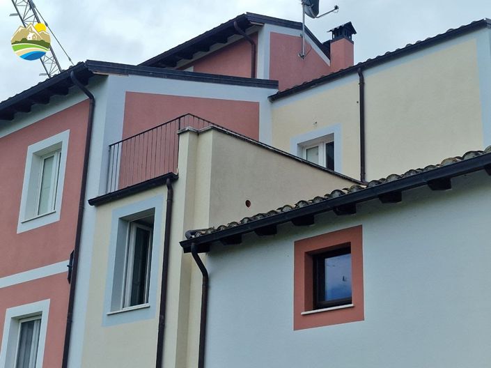 Image No.3-2 Bed Townhouse for sale