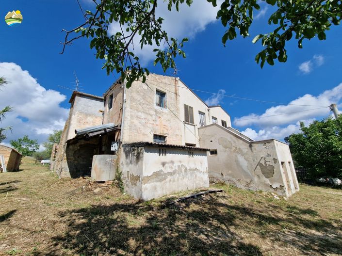 Image No.13-6 Bed Country House for sale