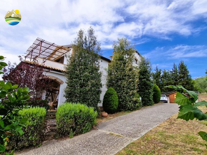 Image No.13-3 Bed Country House for sale