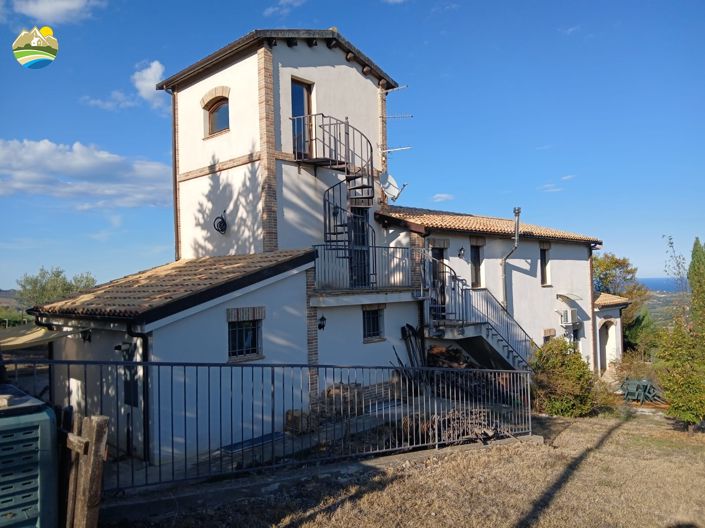 Image No.16-3 Bed Country House for sale