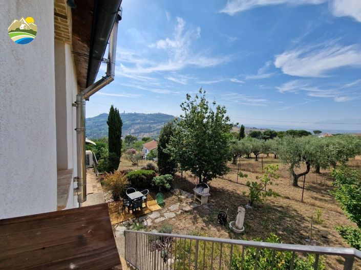 Image No.41-3 Bed Country House for sale