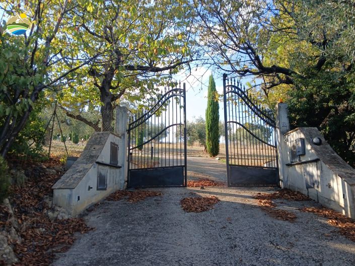 Image No.6-3 Bed Country House for sale