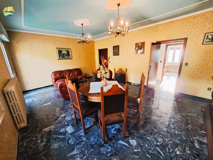 Image No.19-3 Bed Country House for sale