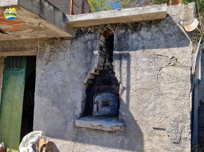 Image No.28-2 Bed Country House for sale