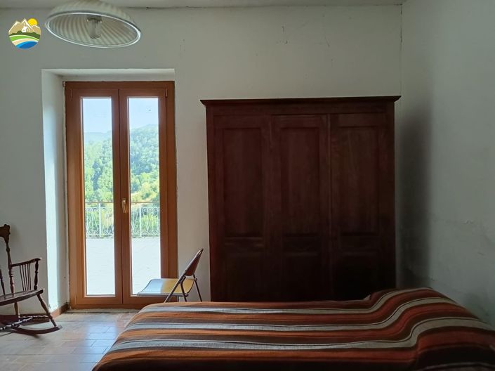 Image No.29-4 Bed Country House for sale