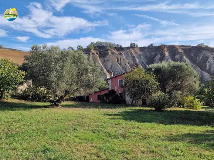 Image No.12-3 Bed Country House for sale