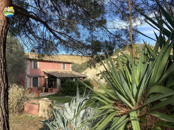 Image No.16-3 Bed Country House for sale