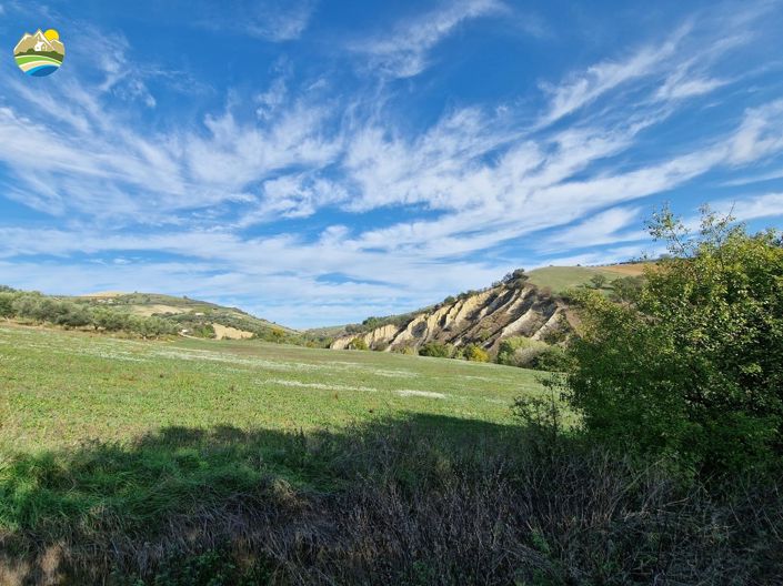 Image No.38-3 Bed Country House for sale