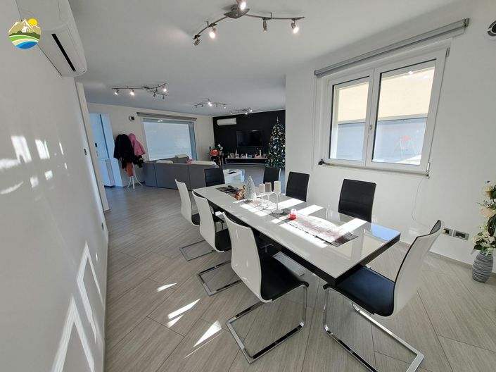 Image No.16-3 Bed Villa for sale