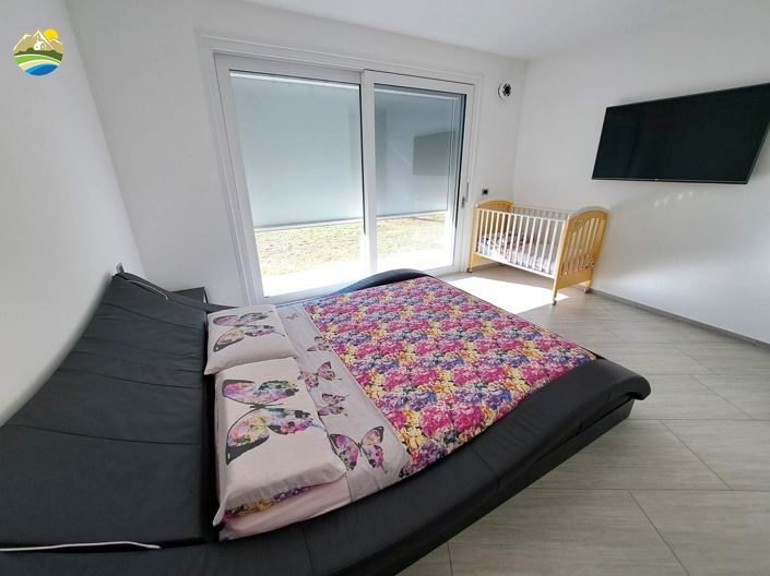 Image No.26-3 Bed Villa for sale