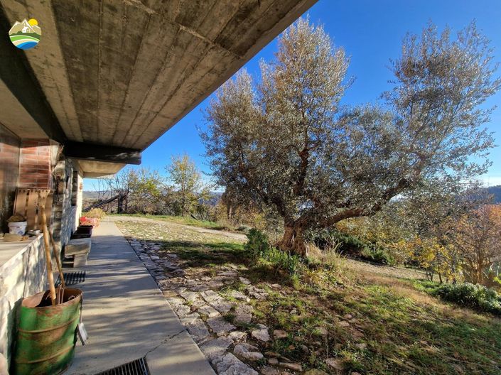 Image No.35-4 Bed Country House for sale