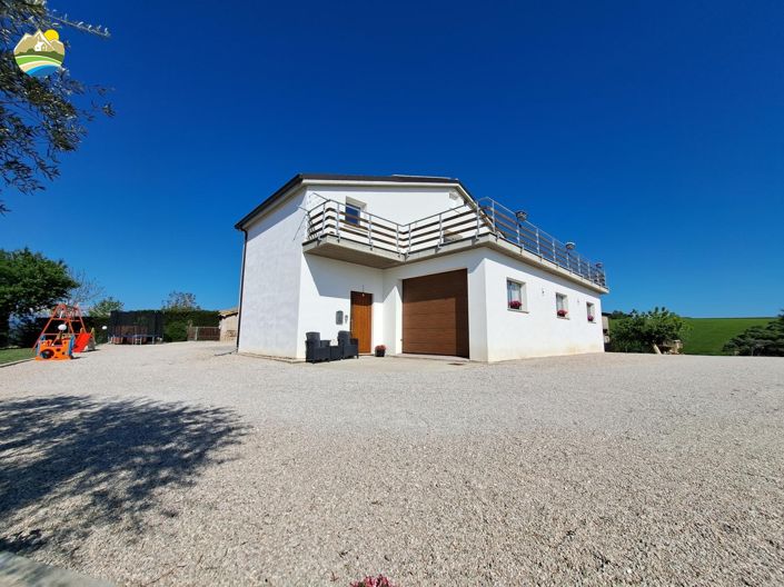 Image No.6-3 Bed Villa for sale