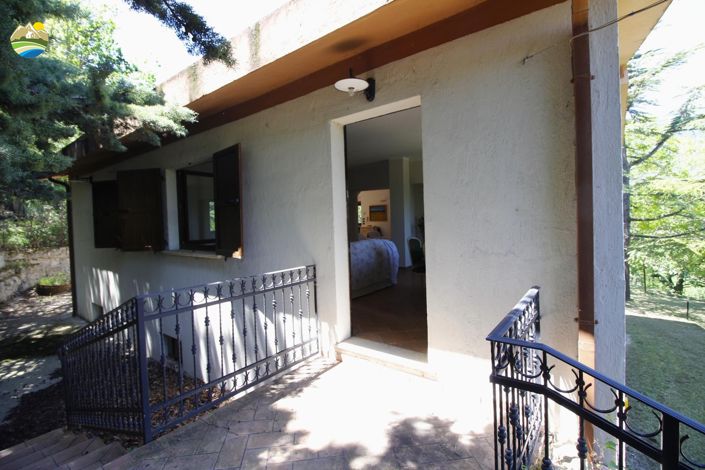 Image No.14-4 Bed Country House for sale