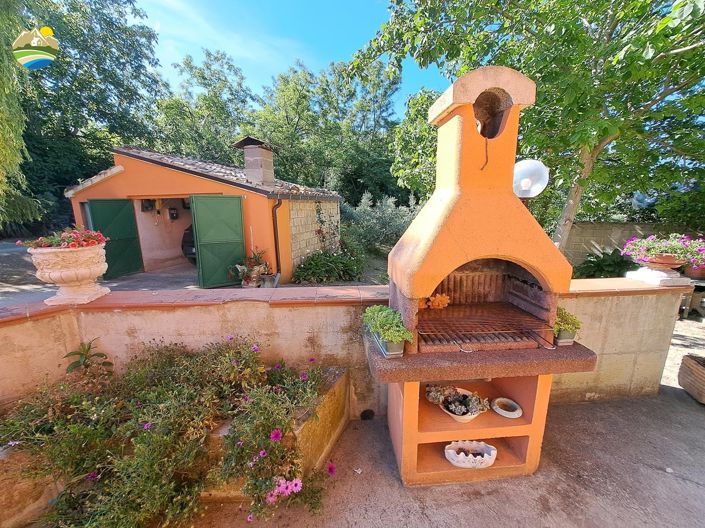 Image No.6-2 Bed Country House for sale