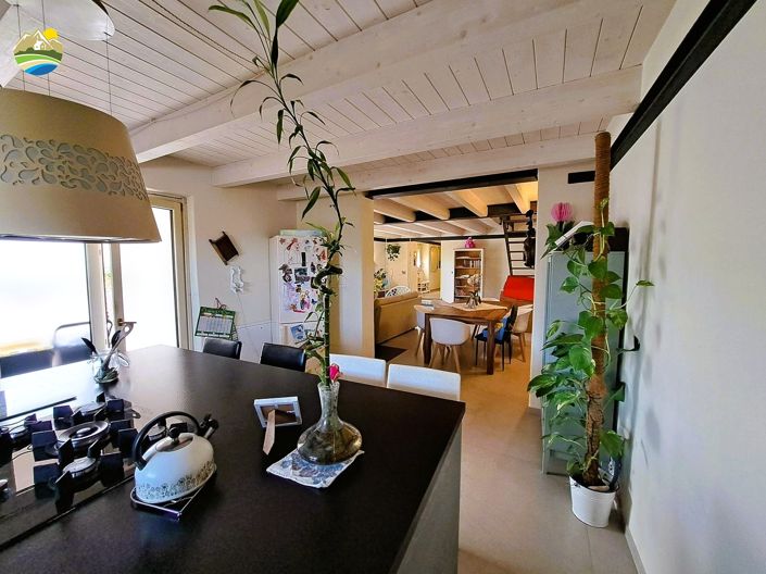 Image No.9-3 Bed Townhouse for sale