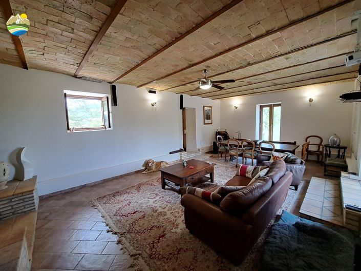 Image No.18-3 Bed Country House for sale