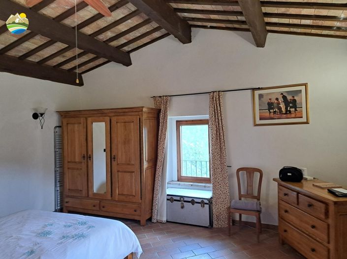 Image No.33-3 Bed Country House for sale