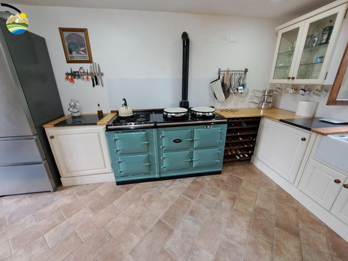 Image No.9-3 Bed Country House for sale