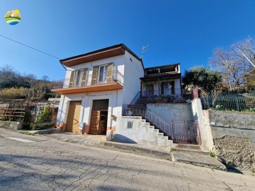 1 - Cermignano, Country House