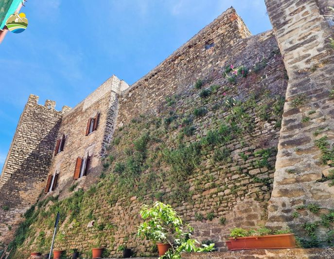 Image No.4-3 Bed Townhouse for sale